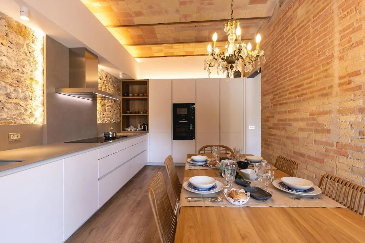 Apartment Bravissimo Placa De La Independencia Garden View, With Large Terrace Girona